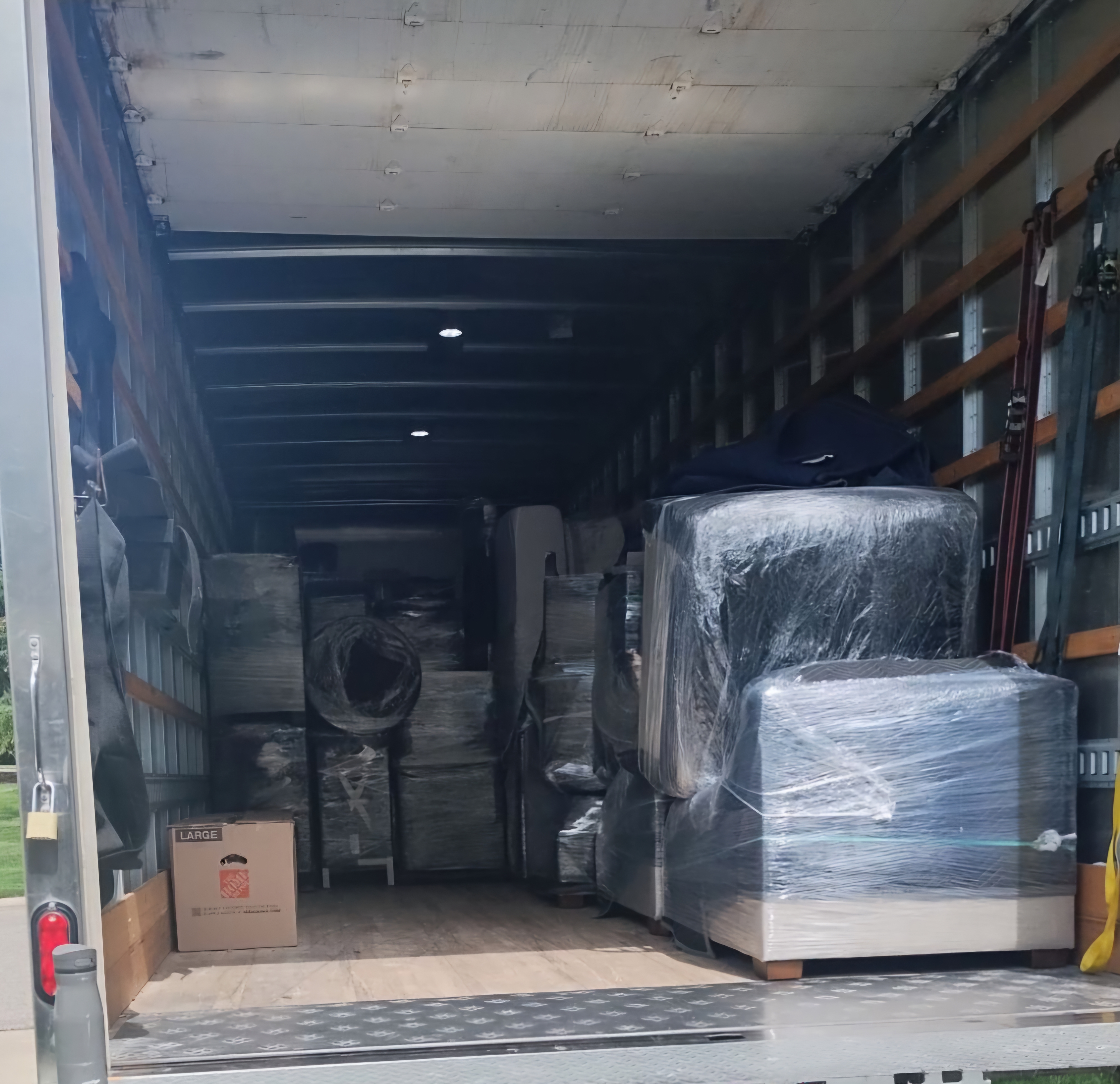 Mass Movers truck fully loaded for a long distance move